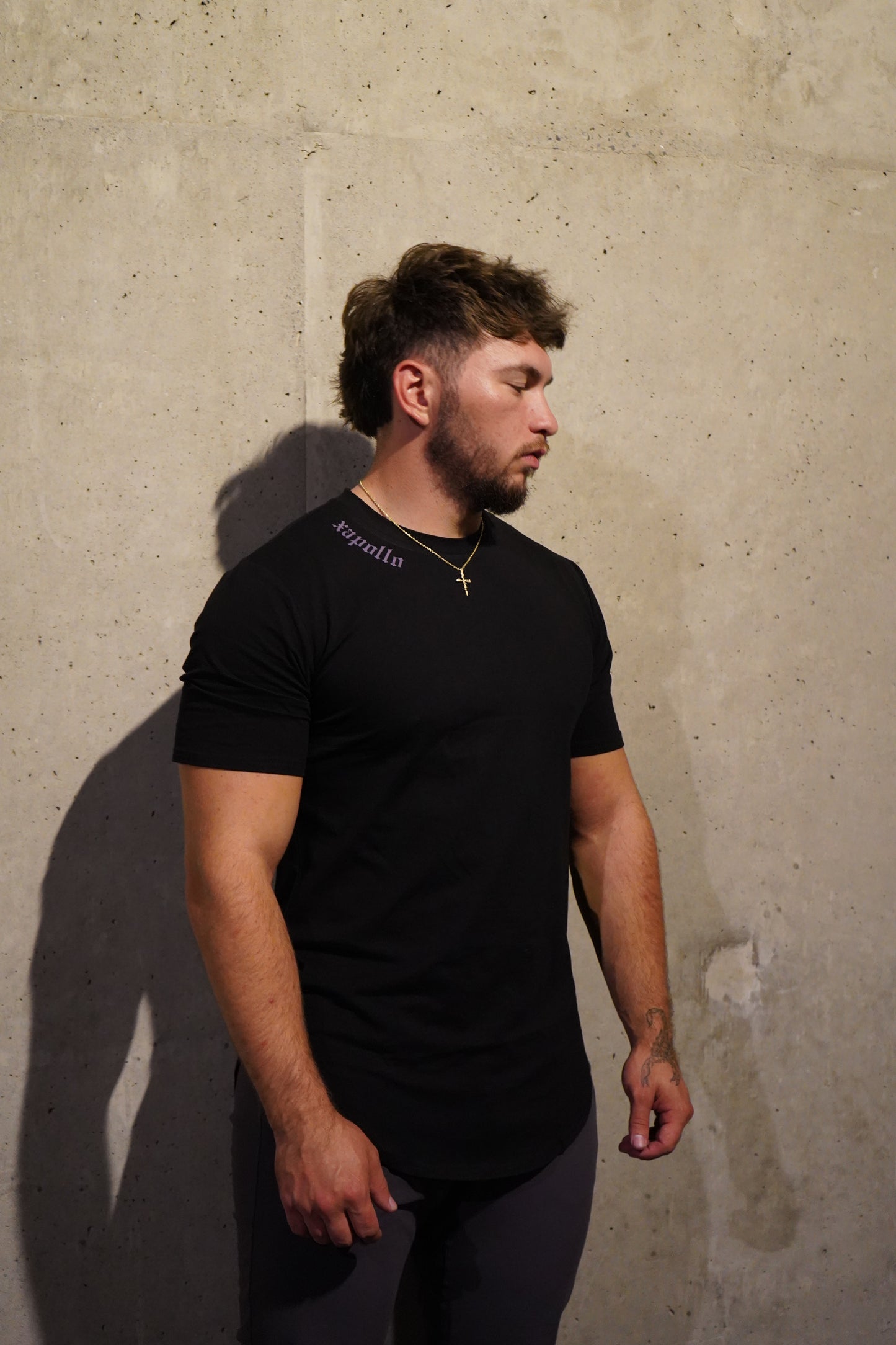 Black Minimalist Xapollo Short-Sleeve